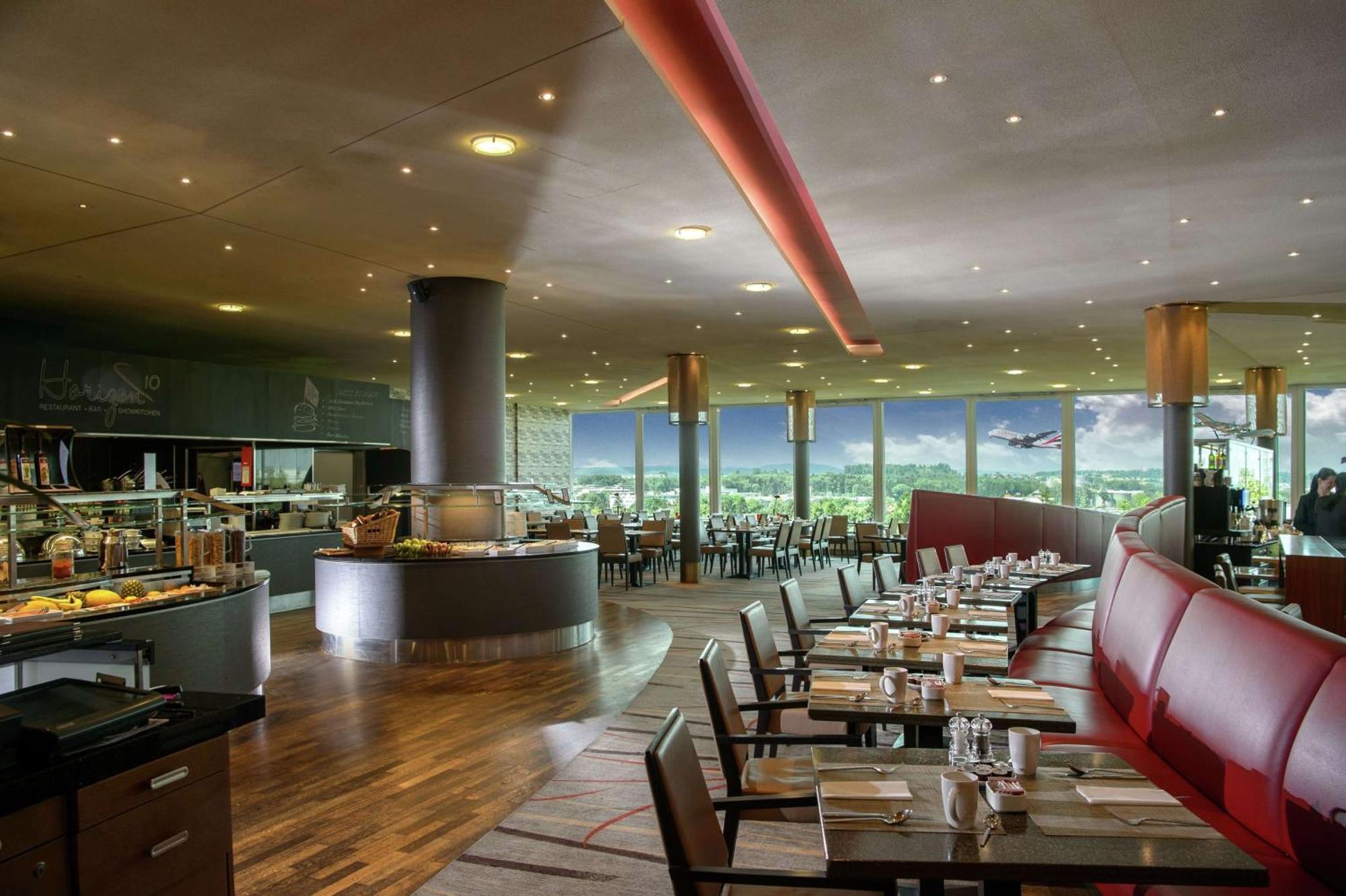Hilton Zurich Airport Hotel 4*